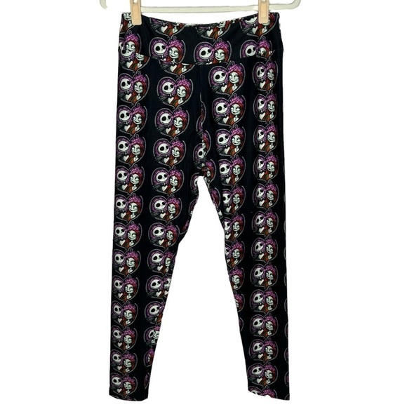 NWOT Simply J Designs Nightmare Before Christmas Jack And Sally Leggings - Picture 2 of 13
